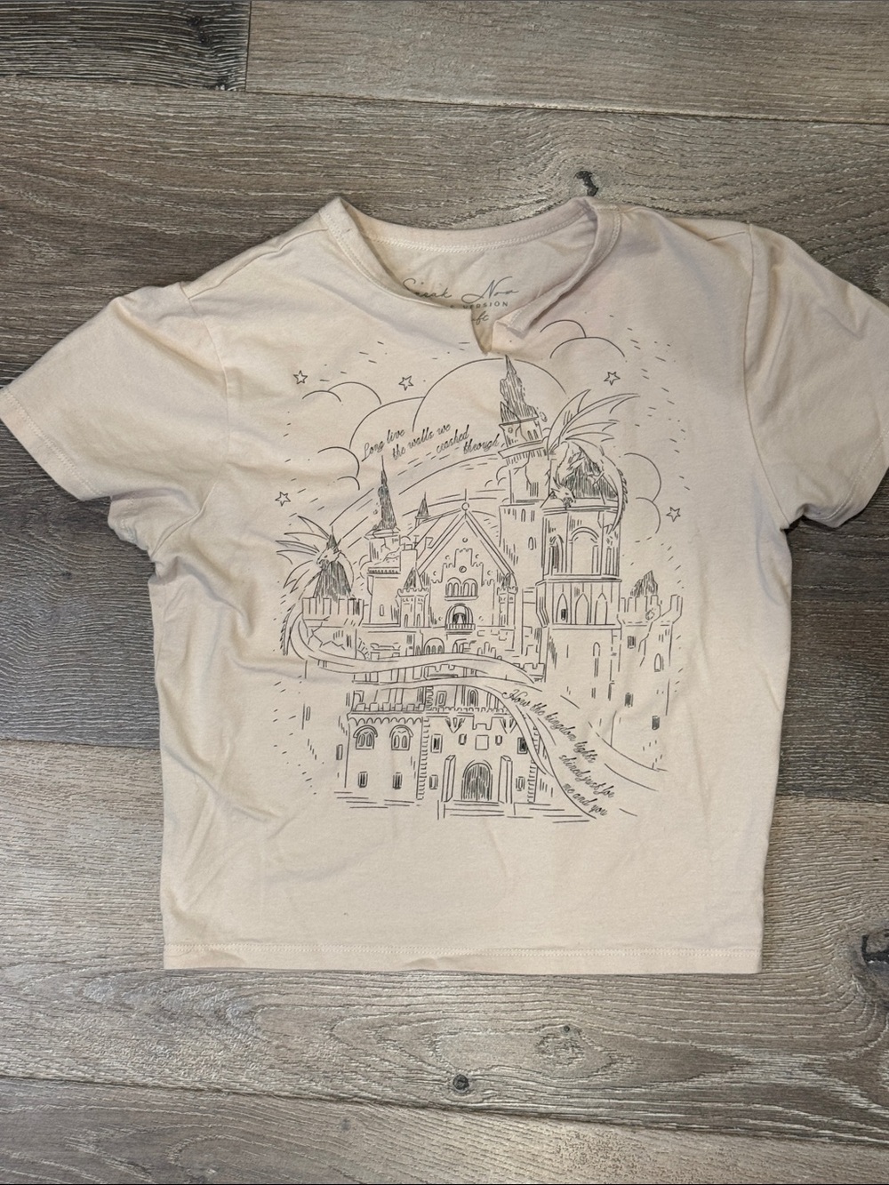 Taylor Swift Speak Now Cream Castle Sketch Tee 1109